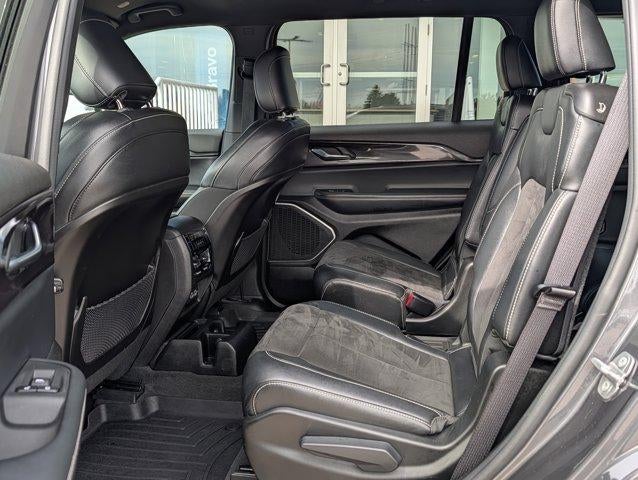 2022 Jeep Grand Cherokee L Altitude 4x4