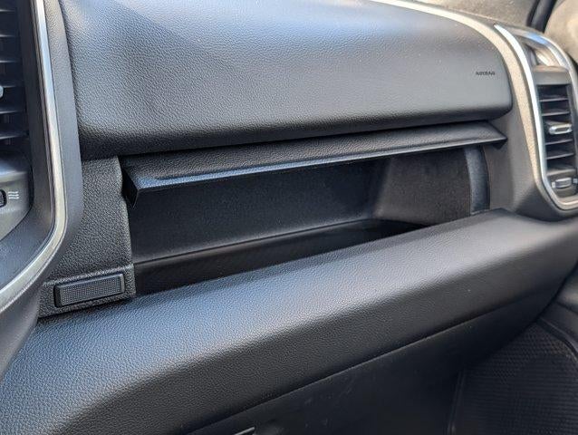 2024 RAM 1500 Big Horn Crew Cab 4x4 5'7" Box