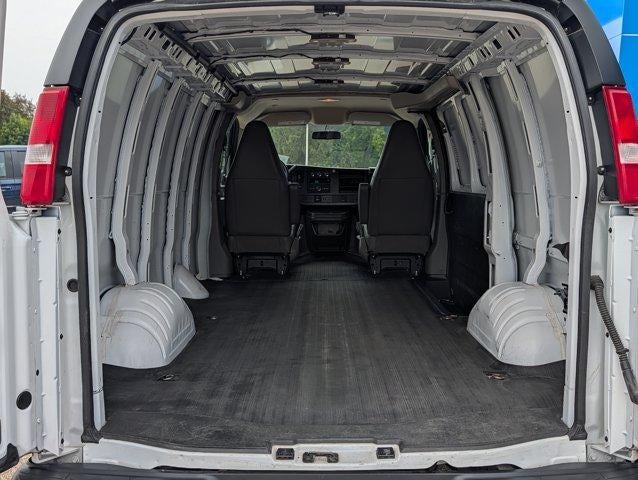 2025 Chevrolet Express Cargo Base