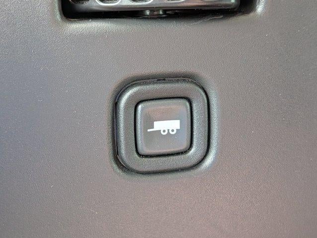 2025 Chevrolet Express Cargo Base