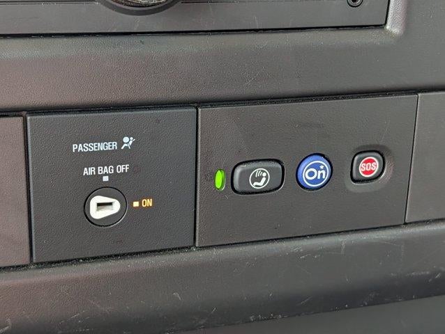 2025 Chevrolet Express Cargo Base