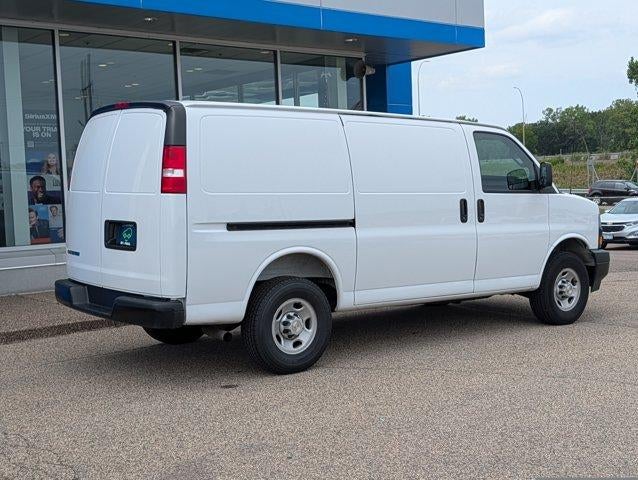 2025 Chevrolet Express Cargo Base