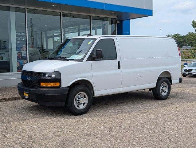 2025 Chevrolet Express Cargo Base