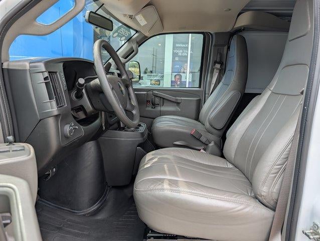 2025 Chevrolet Express Cargo Base