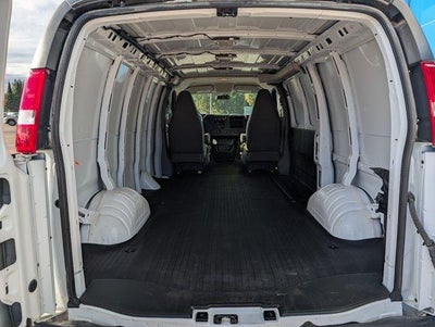 2025 Chevrolet Express Cargo Base