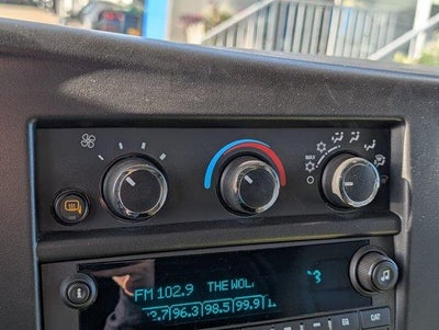 2025 Chevrolet Express Cargo Base