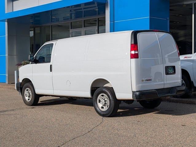 2025 Chevrolet Express Cargo Base
