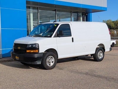 2025 Chevrolet Express Cargo Base