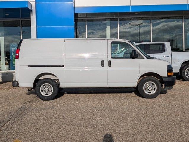 2025 Chevrolet Express Cargo Base