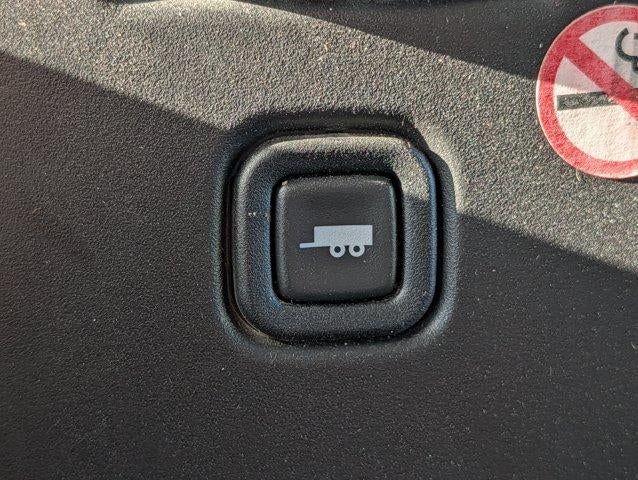 2025 Chevrolet Express Cargo Base