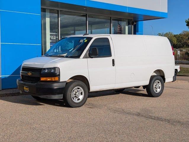2025 Chevrolet Express Cargo Base