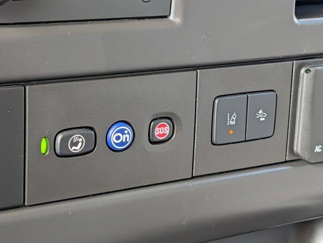 2025 GMC Savana Passenger LT