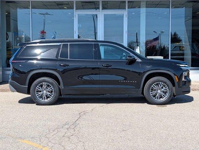 2024 Chevrolet Traverse LT