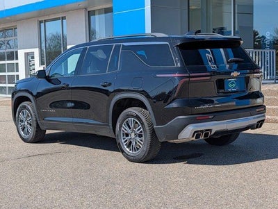2024 Chevrolet Traverse LT
