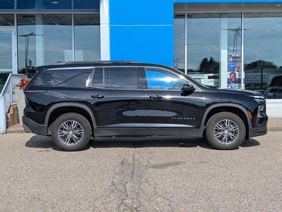 2024 Chevrolet Traverse LT