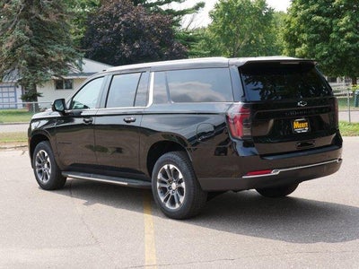 2026 Chevrolet Suburban LS