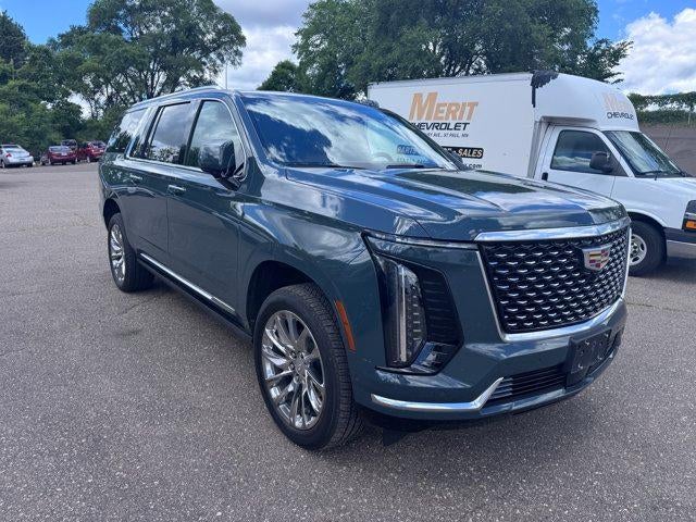 2025 Cadillac Escalade ESV Premium Luxury
