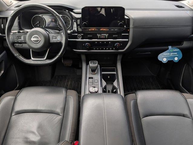 2023 Nissan Pathfinder SL 4WD