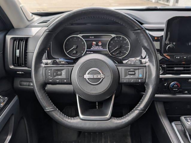 2023 Nissan Pathfinder SL 4WD