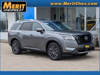 2023 Nissan Pathfinder SL 4WD