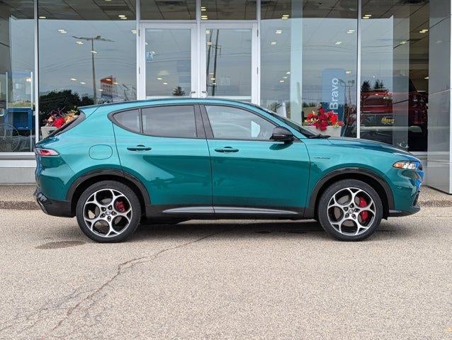 Used 2024 Alfa Romeo Tonale Veloce with VIN ZASPATDW0R3049310 for sale in Saint Paul, Minnesota
